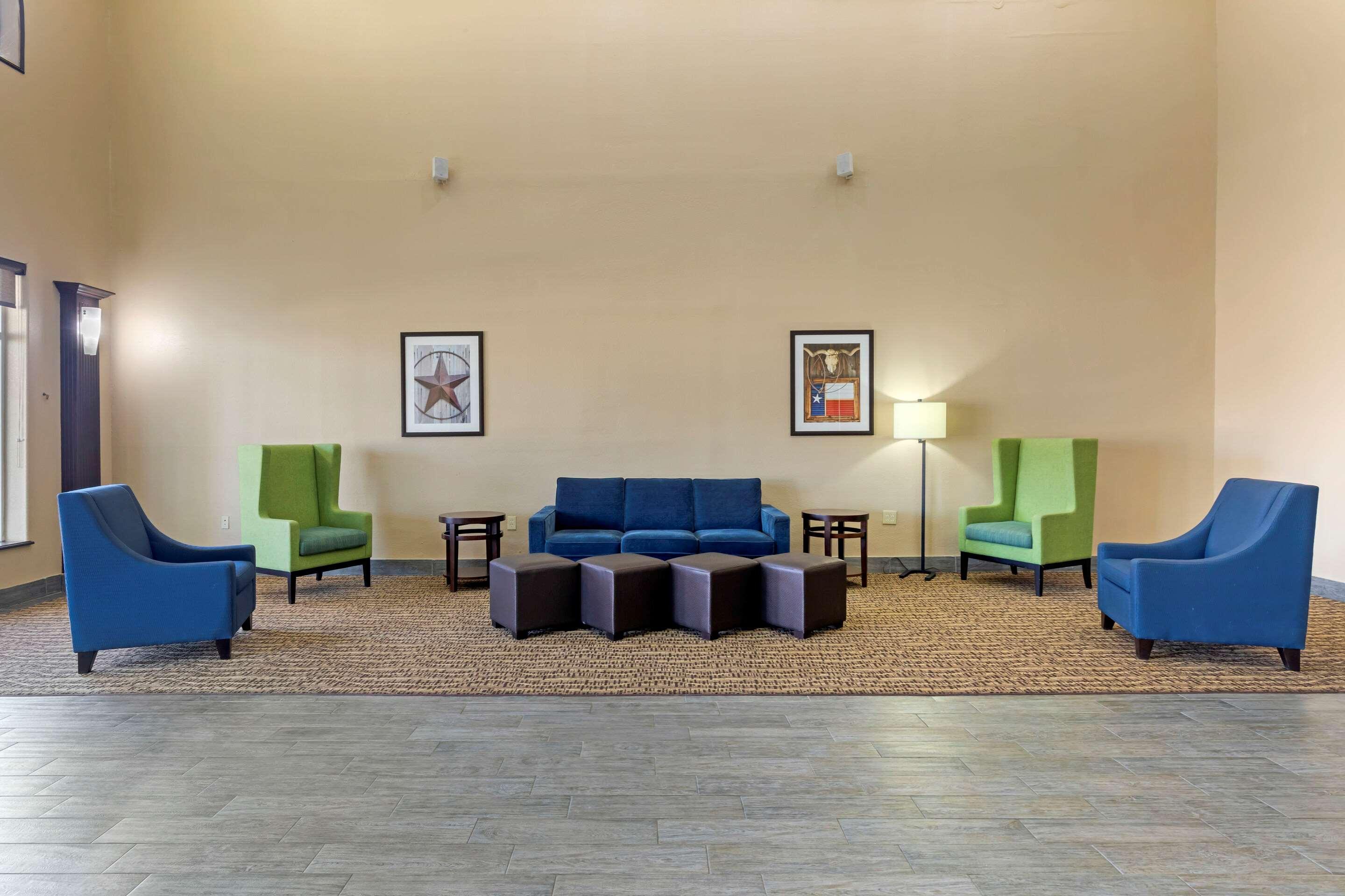 Comfort Suites Gainesville Exterior foto