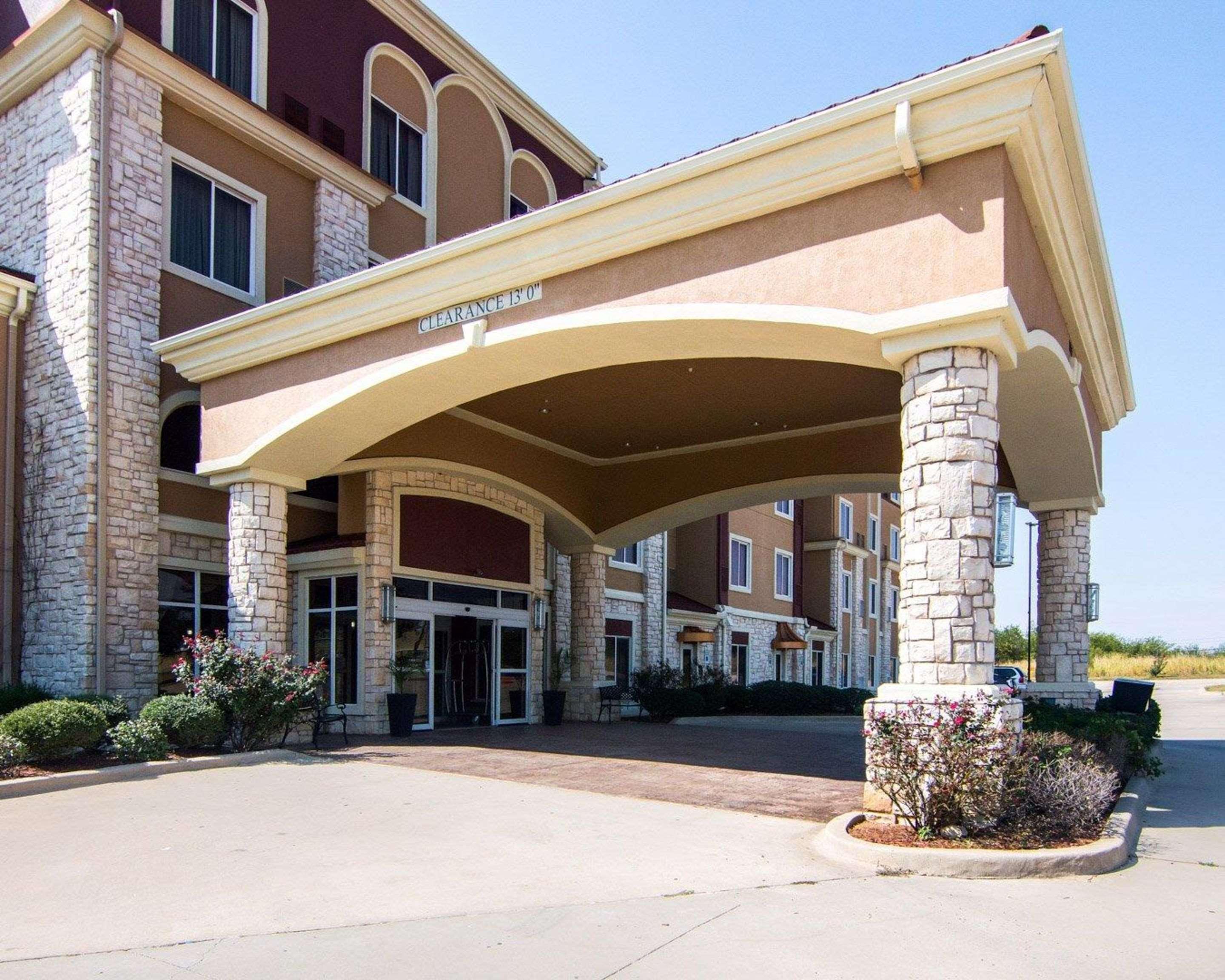 Comfort Suites Gainesville Exterior foto