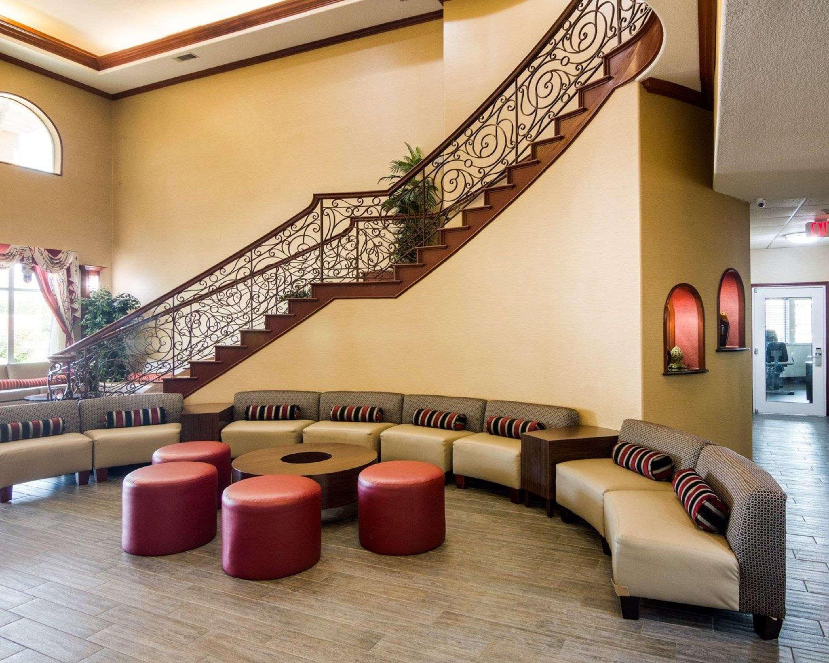 Comfort Suites Gainesville Exterior foto